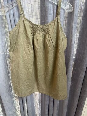 Olive Green ladies Smocked 100% cotton Tank Top minimalist classic size L shirt